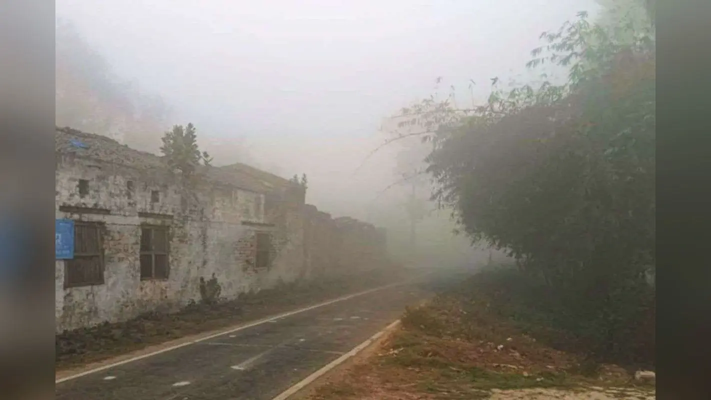 Bihar Ka Mausam: बिहार के इन 8 जिलों के लोगों को 48 घंटे रहना होगा अलर्ट, मौसम विभाग ने जारी की बड़ी चेतावनी