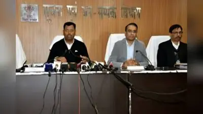 CM Nitish Gift: बिहार में होगी 4896 शिक्षकों की बंपर बहाली, हर ब्लॉक में बनेंगे सावित्रीबाई फुले हॉस्टल