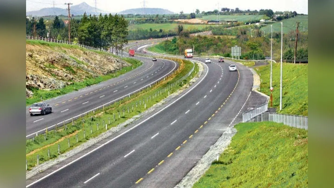 Bihar Road Project: खुशखबरी! बिहार में 5 स्टेट हाइवे के निर्माण के लिए मिलेंगे करोड़ों रुपए, इन 8 जिलों को होगा सीधा फायदा