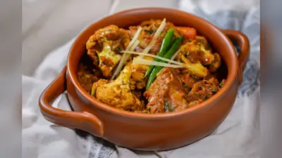 Bihari Style Aloo Gobhi Sabji: सबका दिल जीत लेगी बिहारी स्टाइल आलू गोभी की सब्जी, नोट कर लें सिंपल रेसिपी