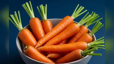 Carrot Benefits: आंखों पर चढ़ गया है मोटा चश्मा? आज से ही खाना शुरू कर दें ये एक चीज, रोशनी होगी तेज