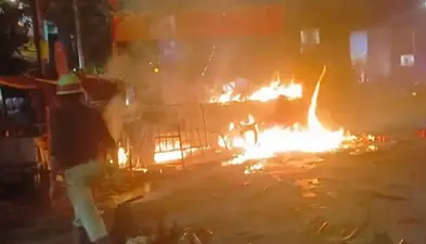Mamata Banerjee: एसआइआर में काटे जा रहे साधु-संतों के नाम, बोली ममता बनर्जी- यह अन्याय बर्दाश्त नहीं