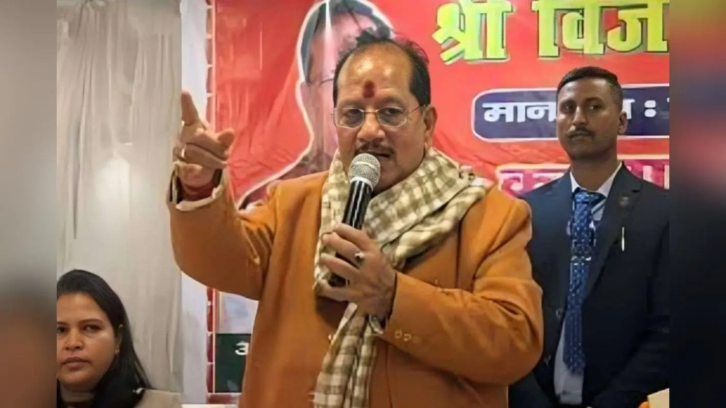 Bihar News: विजय कुमार सिन्हा का बड़ा आदेश-अधिकारियों के नंबर होंगे सार्वजनिक, हर शिकायत की तय होगी डेडलाइन