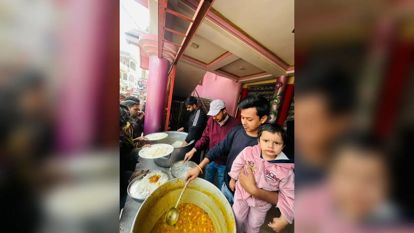 मारवाड़ी युवा मंच शाखा ने किया नारायण भोज