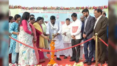 Deoghar News : पलाश आज मेहनतकश दीदियों का ब्रांड बन चुका है : मंत्री हफीजुल