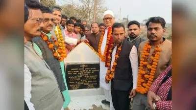 दो सड़कों का शिलान्यास, खिले ग्रामीणों के चेहरे