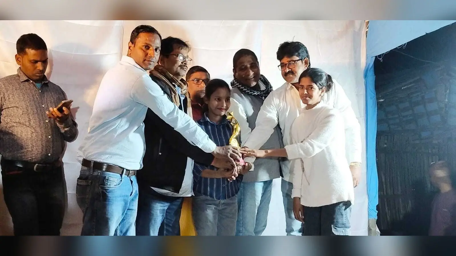सोंडीहा में बच्चों ने बिखेरा जलवा, सांस्कृतिक कार्यक्रमों की रही धूम