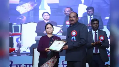 Giridh News :उप निर्वाचन पदाधिकारी को मिला सम्मान