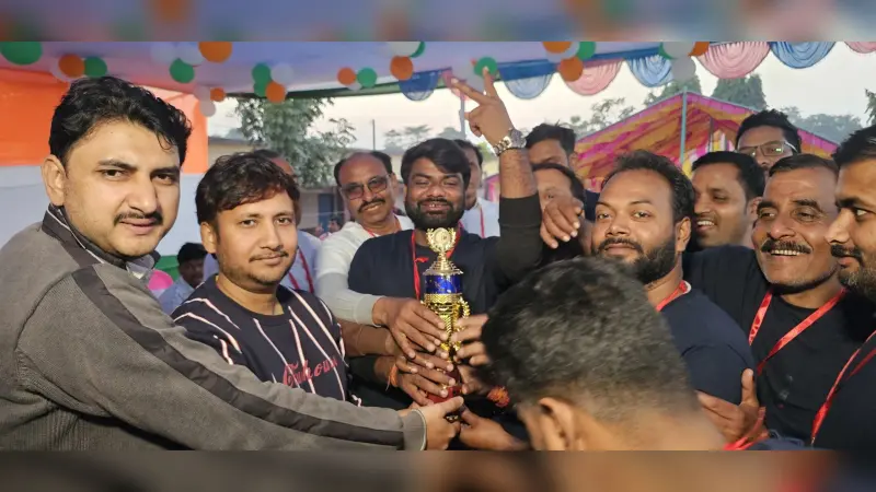 पत्रकार एकादश ने पब्लिक एकादश को हराया