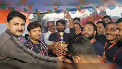 पत्रकार एकादश ने पब्लिक एकादश को हराया