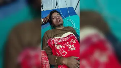 Deoghar news : एंबुलेंस की टक्कर के बाद कार ट्रक से भिड़ी, महिला-बच्चे समेत 10 घायल