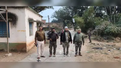 Giridih News: मां सरस्वती के प्रतिमा विसर्जन में दो पक्ष भिड़े, पुलिस तैनात, स्थिति नियंत्रण में
