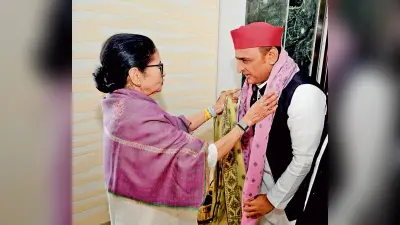 भाजपा को करारा जवाब ममता दीदी ही दे सकती हैं : अखिलेश