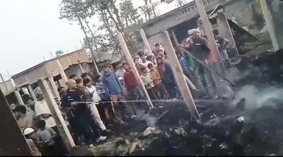 आग से सात घर जले, छह मवेशी समेत लाखों की क्षति