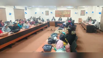 सभी आंगनबाड़ी केंद्रों पर पेयजल, शौचालय व बिजली की हो सुविधा – डीएम
