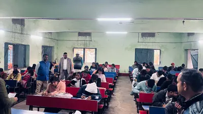 कॉलेज में 75% उपस्थिति अनिवार्य: प्रधानाचार्य