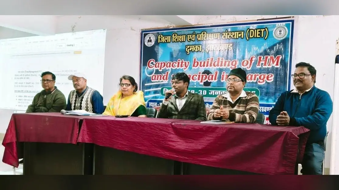 कैंपस : सफल नेतृत्वकर्ता वही जो सुनिश्चित करे कि कोई पीछे न छूट जाये : डीएसइ