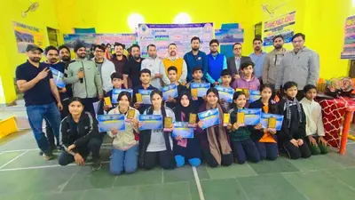 अंडर – 12 बालक वर्ग युगल में समीर एवं अरहान ने जीता फाइनल