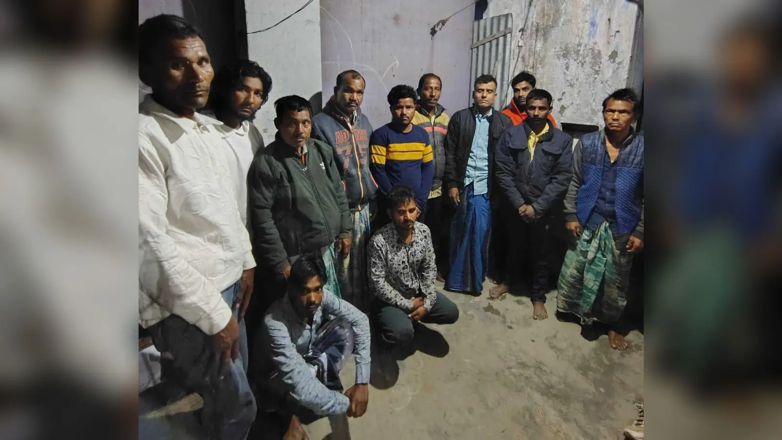 बलिया बेलौन पुलिस ने 12 शराबियों को गिरफ्तार