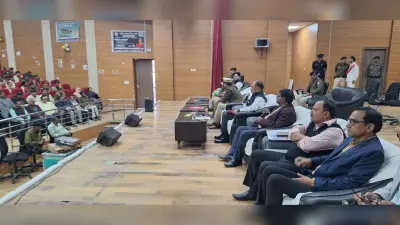 किसी तरह की चूक या अनियमितता अक्षम्य अपराधः डीएम