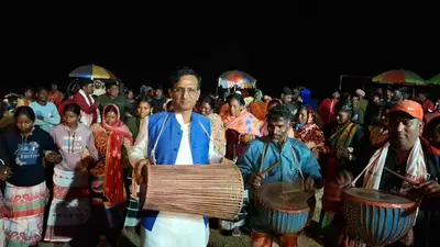 आदिवासी समाज की परंपरा आज भी है जीवंत : हरिमोहन मिश्रा