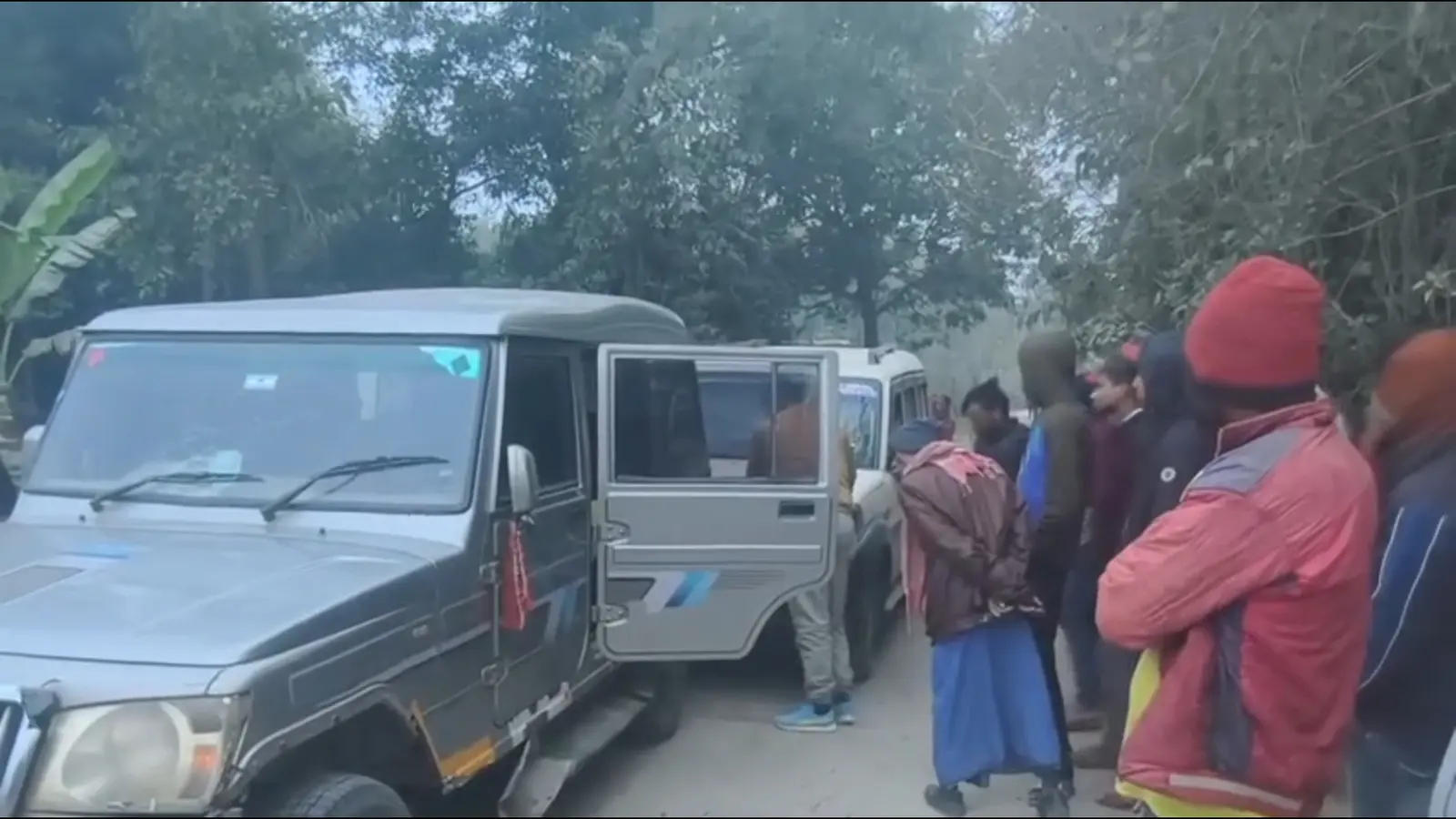 बोलेरो से 495 लीटर शराब बरामद, दो तस्कर गिरफ्तार