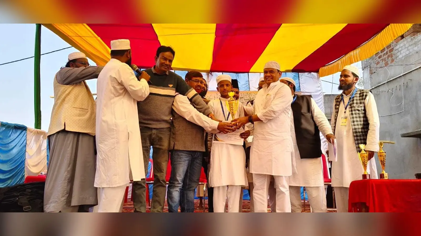शिक्षित बेटियां पूरे परिवार व समाज को संवारती हैं : डॉ इरफान