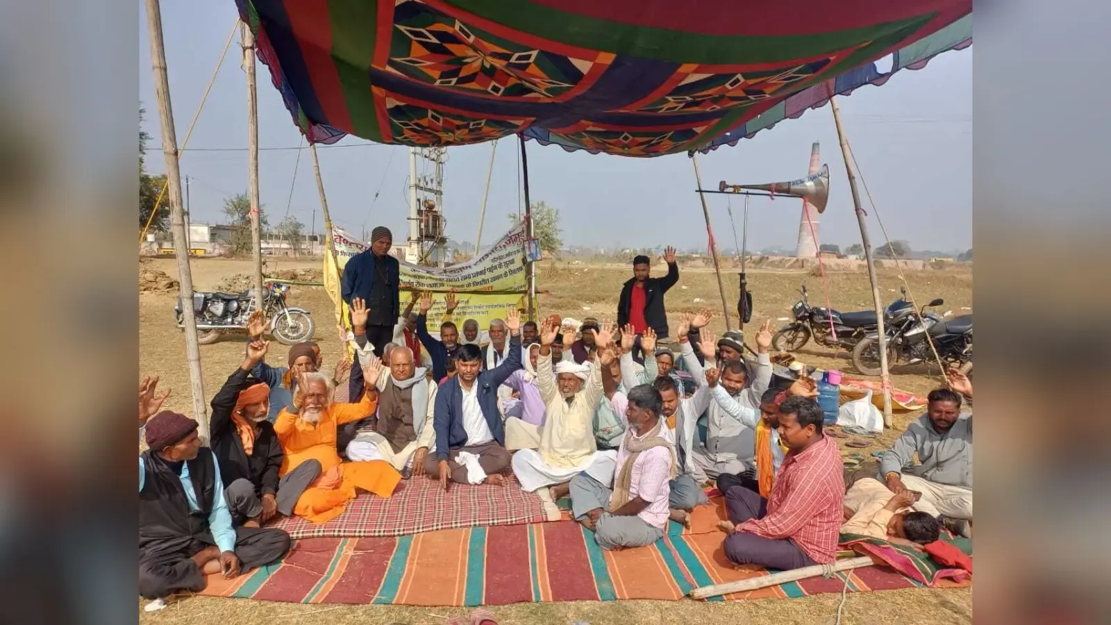 किसानों का अनिश्चितकालीन धरना 12वें दिन भी जारी