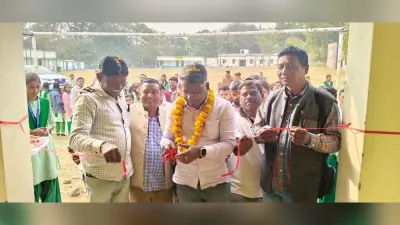 East Singhbhum News : स्कूल परिसर में छात्रावास का निर्माण नहीं करने की मांग, मिला आश्वासन