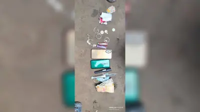 चोरी करते रंगे हाथ धराया चोर, किया पुलिस के हवाले