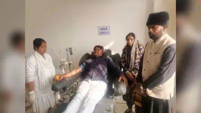 समाजसेवी के पुत्र ने रक्तदान कर बचायी मरीज की जान