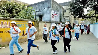 बीडी गोयनका विद्या मंदिर के मैराथन में खूब दौड़े युवा