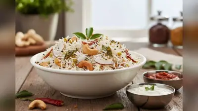 How To Make Coconut Rice: फेस्टिवल के सीजन पर घर पर बनाएं खुशबूदार और स्वादिष्ट कोकोनट राइस, नोट करें रेसिपी