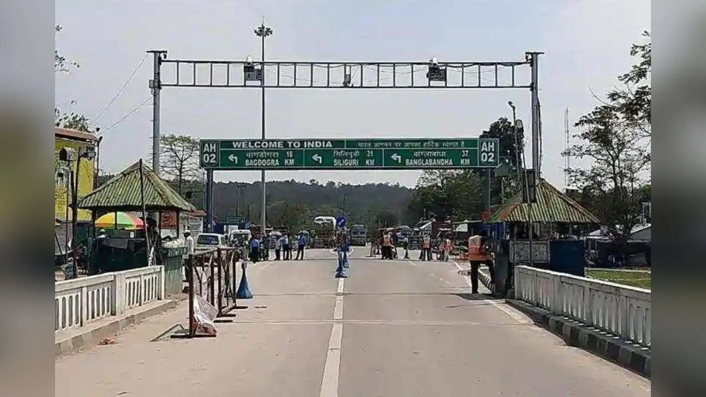 Bihar News: नेपाल से सटे जिलों में हाई अलर्ट, बढ़ाई गई चौकसी, बॉर्डर एरिया में 72 घंटे पेट्रोलिंग का आदेश