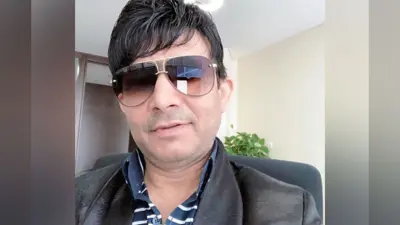 Kamaal R Khan Detained: गोलियां चलाने के बाद केआरके को पुलिस ने पकड़ा, पूछताछ में बताया- बस बंदूक साफ कर रहा था