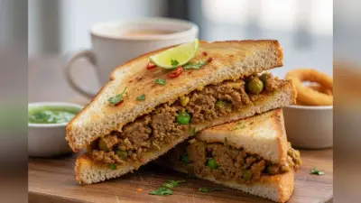 Keema Sandwich Recipe: सर्दियों के ब्रेकफास्ट में ट्राई करें कीमा सैंडविच, स्वाद ऐसा कि भूलना होगा मुश्किल