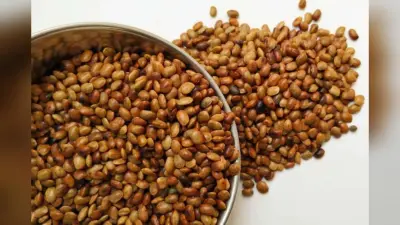 Kulthi Dal Benefits: सर्दियों में सेहत के लिए वरदान है कुल्थी दाल, जानें इसके जबरदस्त फायदे