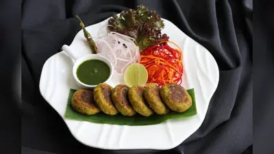 Lauki Chana Dal Kebab: कभी इतनी टेस्टी नहीं लगी होगी लौकी, कबाब की यह रेसिपी जरूर बदल देगी आपकी सोच