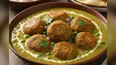 Matar Kofta Recipe: सर्दियों का लंच बन जाएगा और भी खास, जब चावल-दाल के साथ तैयार करेंगे मटर कोफ्ता