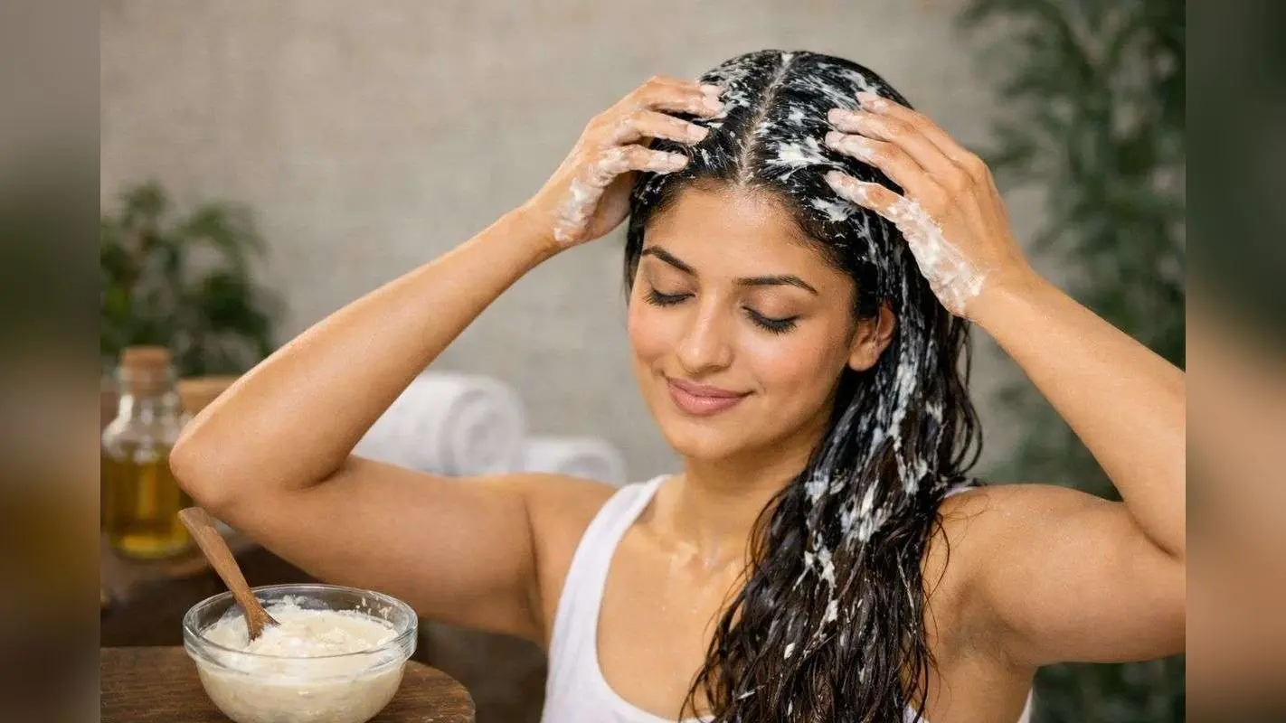 Natural Hair Care Remedy: रूखे और बेजान बालों के लिए रामबाण घरेलू नुस्खा, एक बार जरूर ट्राई करें पेस्ट