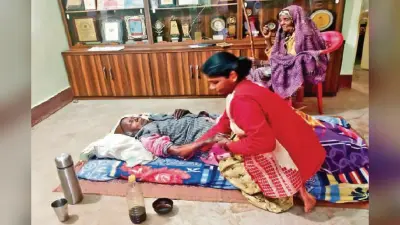 पद्मश्री सिमोन उरांव बीमार, घर पर चल रहा इलाज! प्रभात खबर की टीम ने जाना पड़हा राजा का हाल