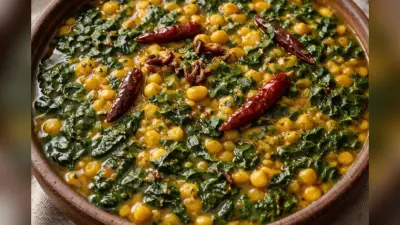 Palak Chana Dal: सर्दियों में ट्राई करें स्वाद से भरपूर पालक चना दाल, लंच या डिनर में करें तैयार