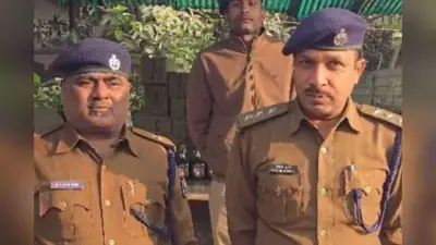 पुलिस की बड़ी कार्रवाई, होंडा सिटी से 446 बोतल शराब बरामद, तस्कर गिरफ्तार