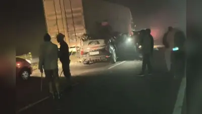 बख्तियारपुर-मोकामा फोरलेन पर दर्दनाक हादसा, पिता-बेटी की मौत, कंटेनर का फटा टायर, गैस कटर से काटकर निकाली बॉडी