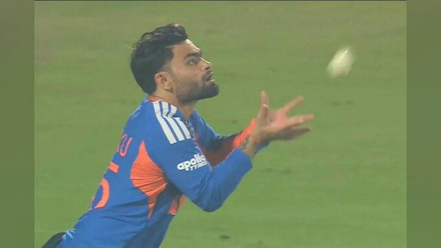 IND vs NZ: रिंकू सिंह बने ‘सुपरमैन’, हवा में उड़कर लपके 4 कैच, इस मामले में की रहाणे की बराबरी