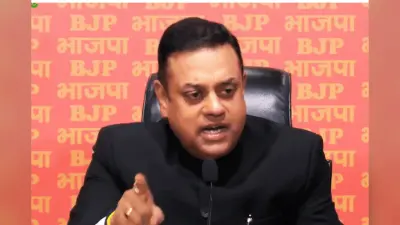 ममता बनर्जी और टीएमसी पर संबित पात्रा का विस्फोटक बयान- रुपए लेकर रोहिंग्या और बांग्लादेशियों को बनाया जा रहा भारतीय नागरिक