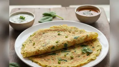 Simple Palak Rava Dosa Recipe: सुबह के नाश्ते के लिए खोज रहे हैं कुछ परफेक्ट, तो ट्राई कीजिए ये पालक रवा डोसा