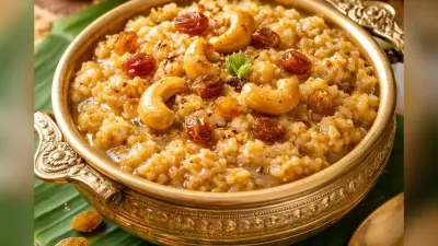 Sweet Pongal Recipe: स्वीट पोंगल के बिना अधूरा है पोंगल का त्यौहार, तैयार करें खुशबू और मिठास से भरपूर ये खास रेसिपी