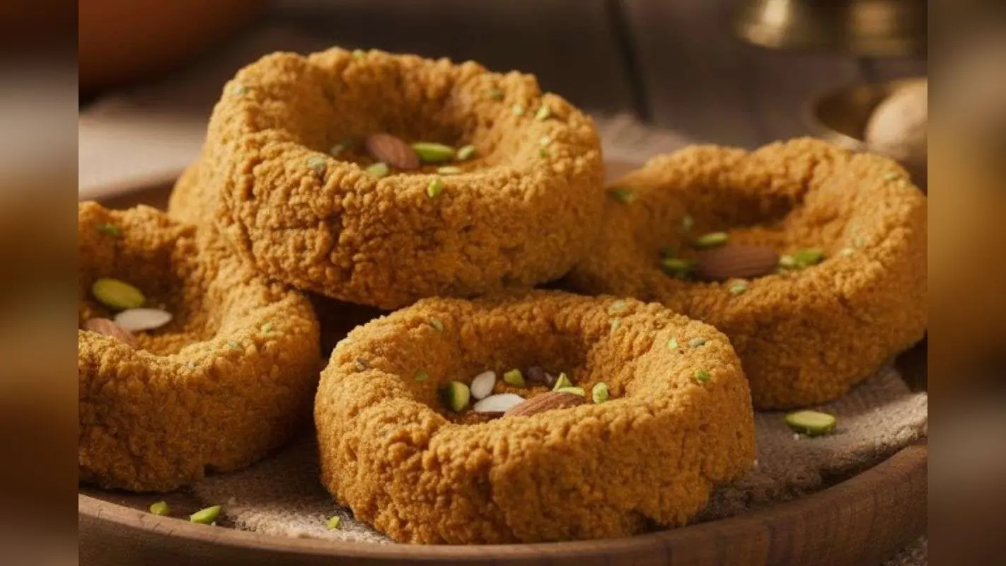 Tilkut Recipe For Makar Sankranti: इस मकर संक्रांति बाजार से नहीं, घर पर बनाएं तिलकुट, फॉलो करें बनाने की रेसिपी