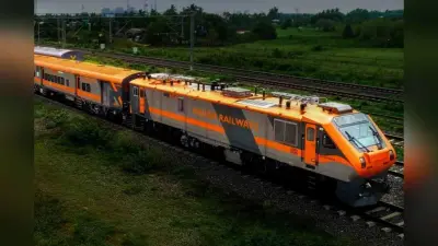 Vande Bharat Sleeper: पटना-दिल्ली के बीच कब से चलेगी वंदे भारत स्लीपर ट्रेन? फुल कंफर्ट के साथ सफर का मिलेगा एक्सपीरियंस